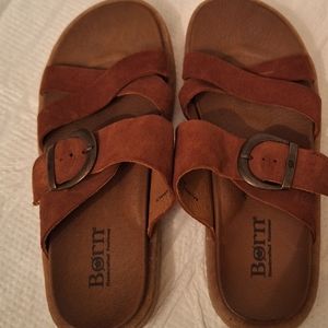 Born Leather Brown Sandles.  Size- 6.5